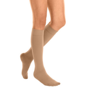 mediven® cotton CCL1 AD Kompressionsstrümpfe normal (39-44 cm) mit Trikotabschlussrand