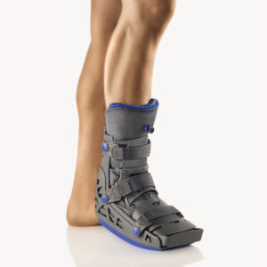 BORT X-Walker kurz Fuß- und Sprunggelenkorthese