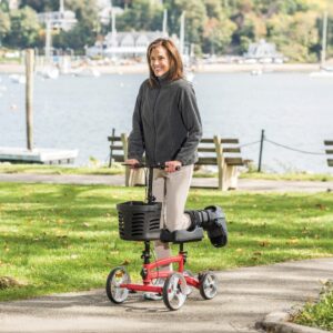 Drive Medical Nitro Glide Orthopädischer Roller, für Mobilität bei Fußverletzungen, die komfortable Alternative zu Unterarm-Gehstützen, bis 158kg belastbar