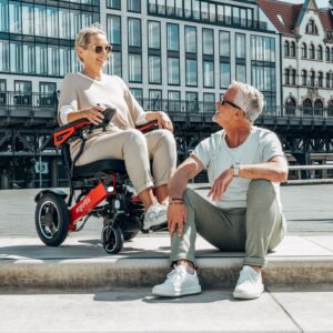 ergoflix® LX – komfortabler faltbarer E-Rollstuhl für innen & außen | mit Softline-Sitz & Federung